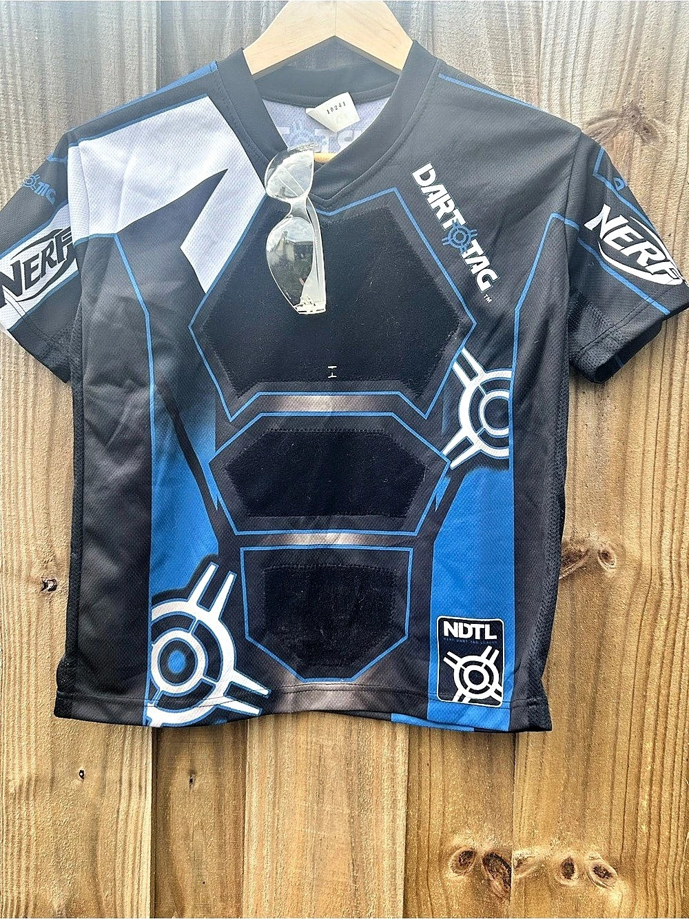 Nerf Dart Tag jersey Black Blue Athletic competition game shirt & safety glasses